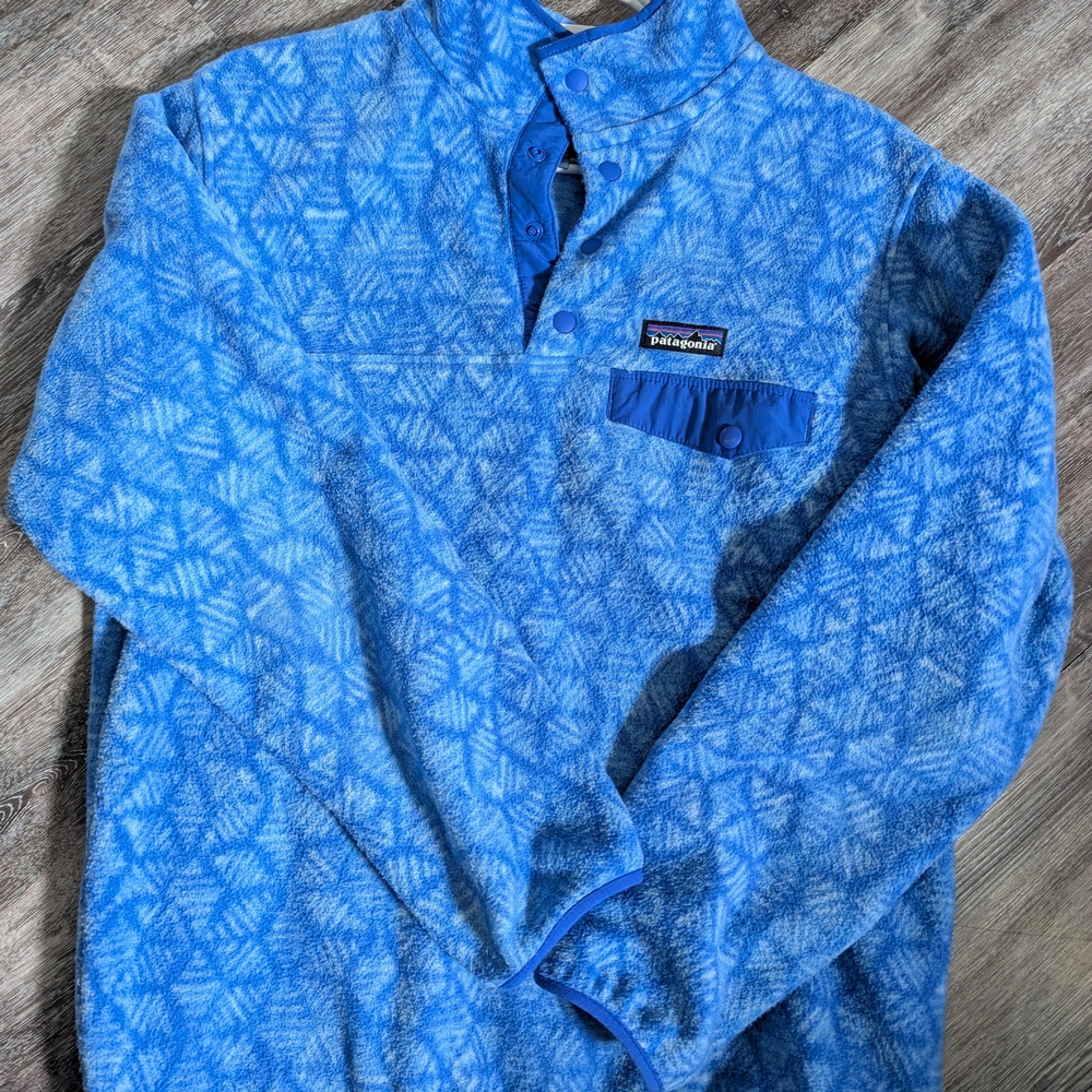 Patagonia Blue Geometric Snap-T Fleece Pullover